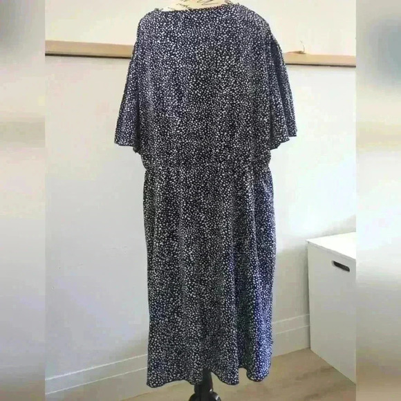 NEMIDOR | Women's Navy/White Dot Casual  V-Neck Faux Wrap Midi Dress - Picture 6 of 8